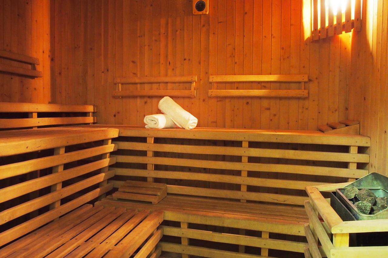 Elpak Aparthotel 3*